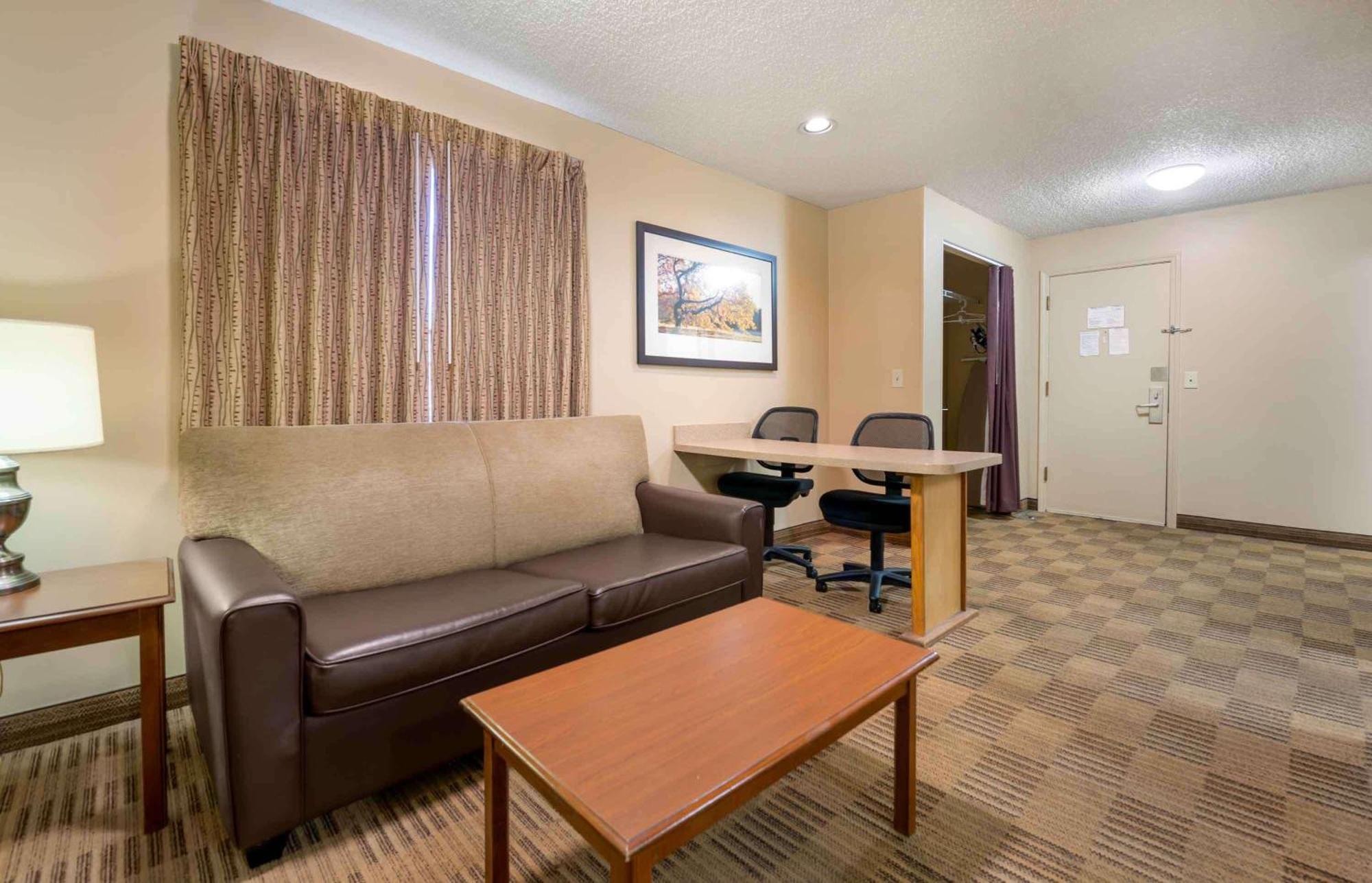 Extended Stay America Suites - Chicago - Lombard - Yorktown Center Экстерьер фото