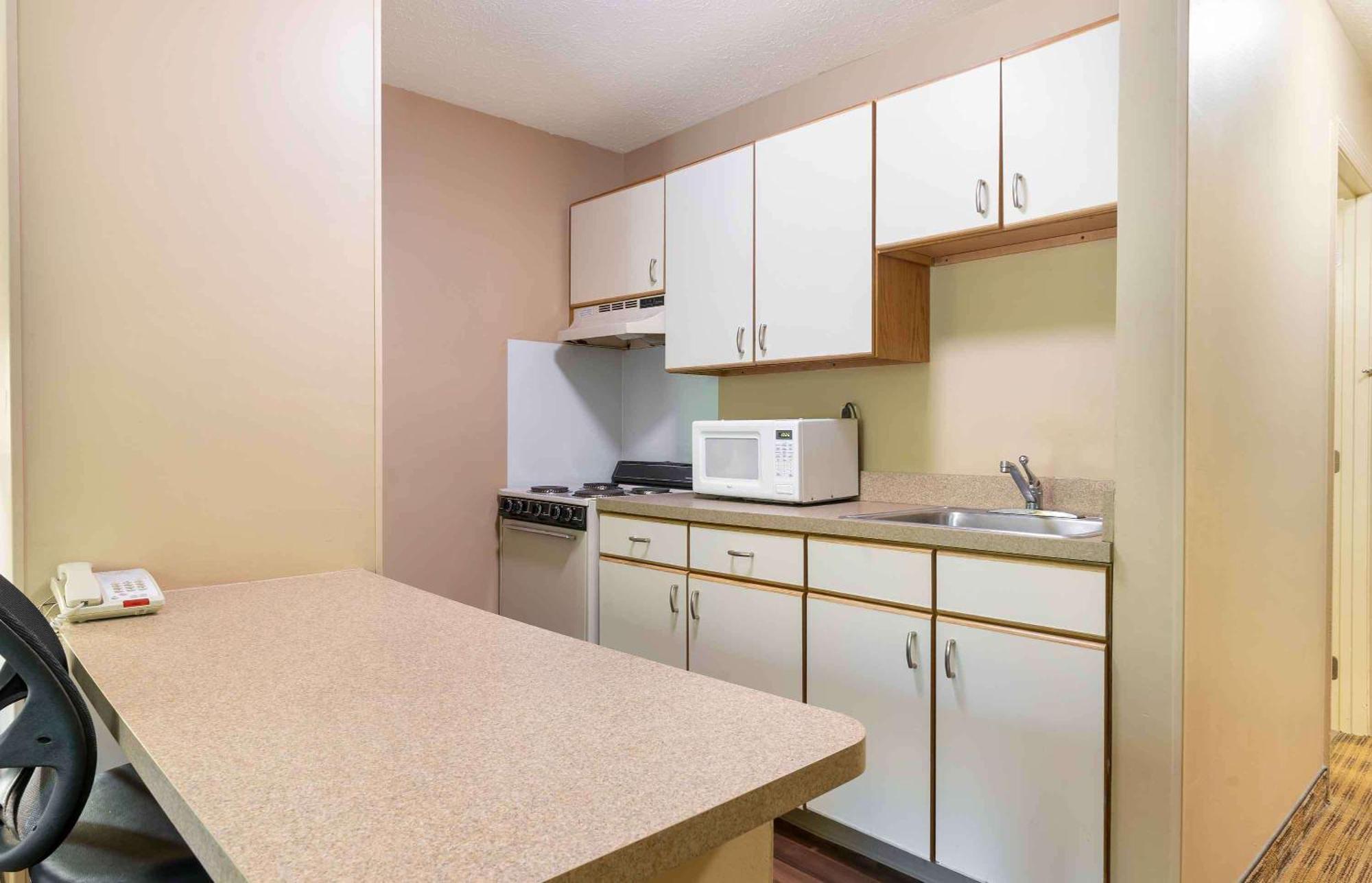Extended Stay America Suites - Chicago - Lombard - Yorktown Center Экстерьер фото