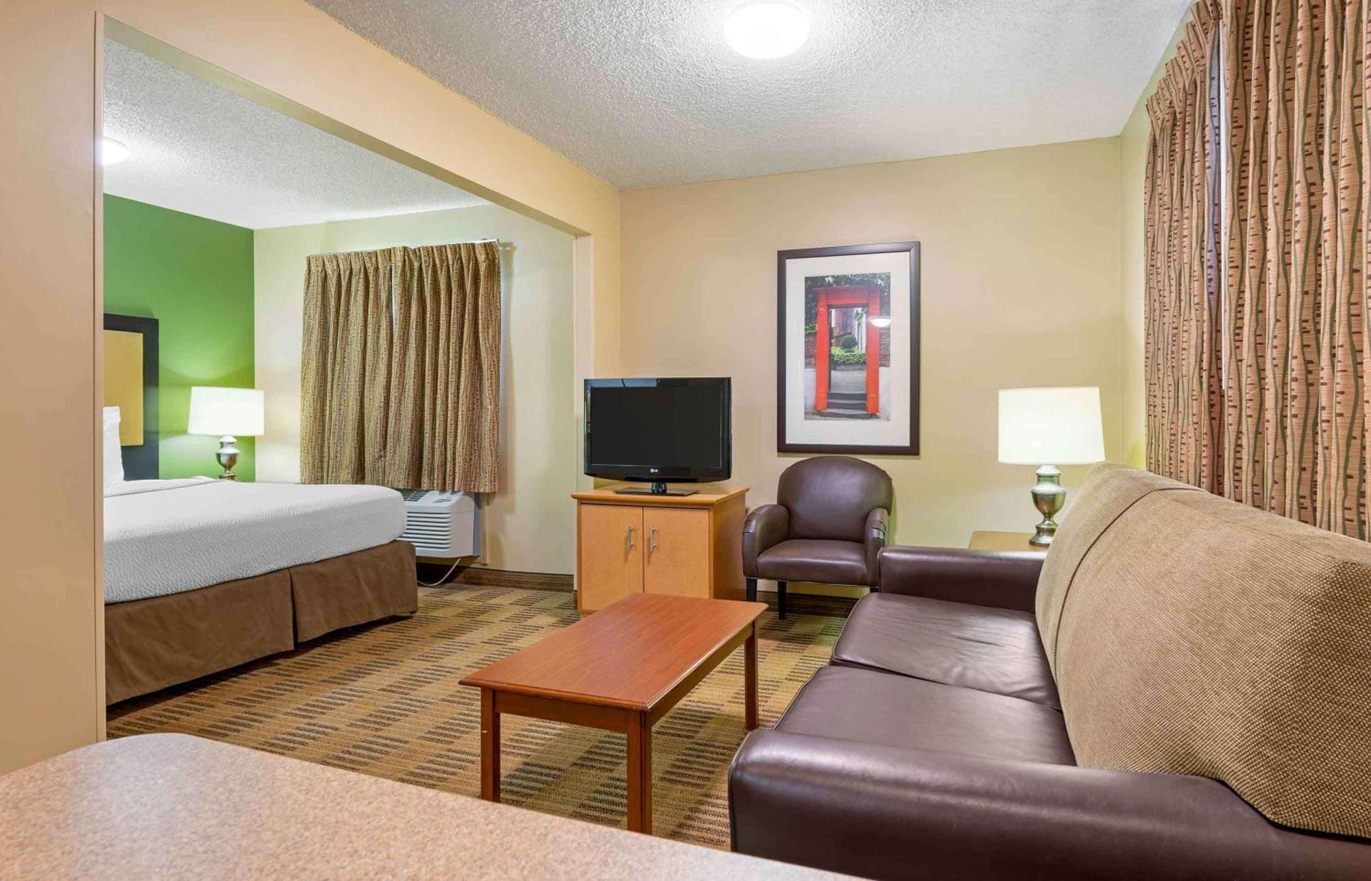 Extended Stay America Suites - Chicago - Lombard - Yorktown Center Экстерьер фото