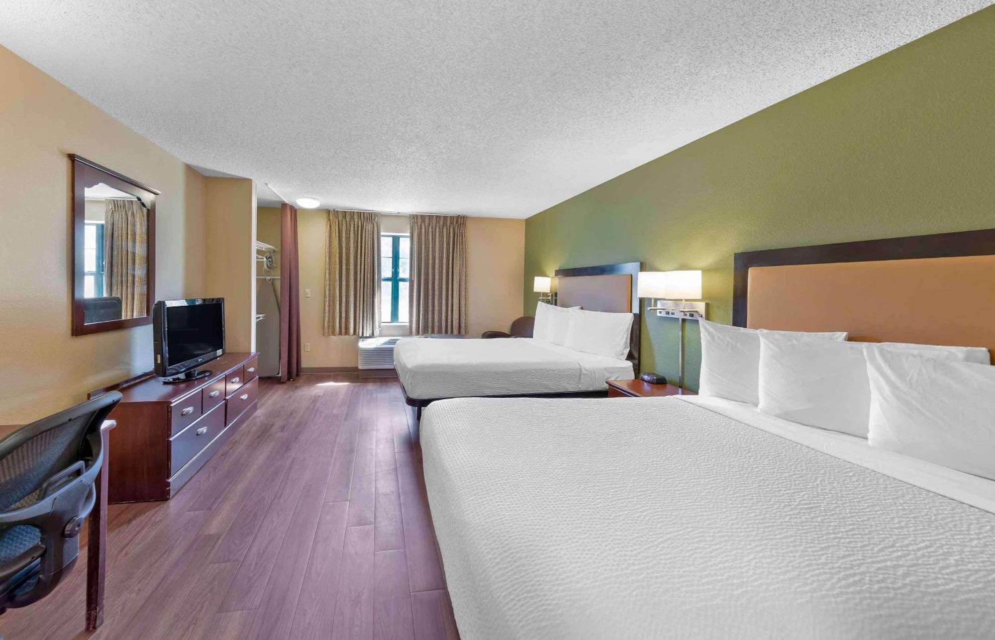 Extended Stay America Suites - Chicago - Lombard - Yorktown Center Экстерьер фото
