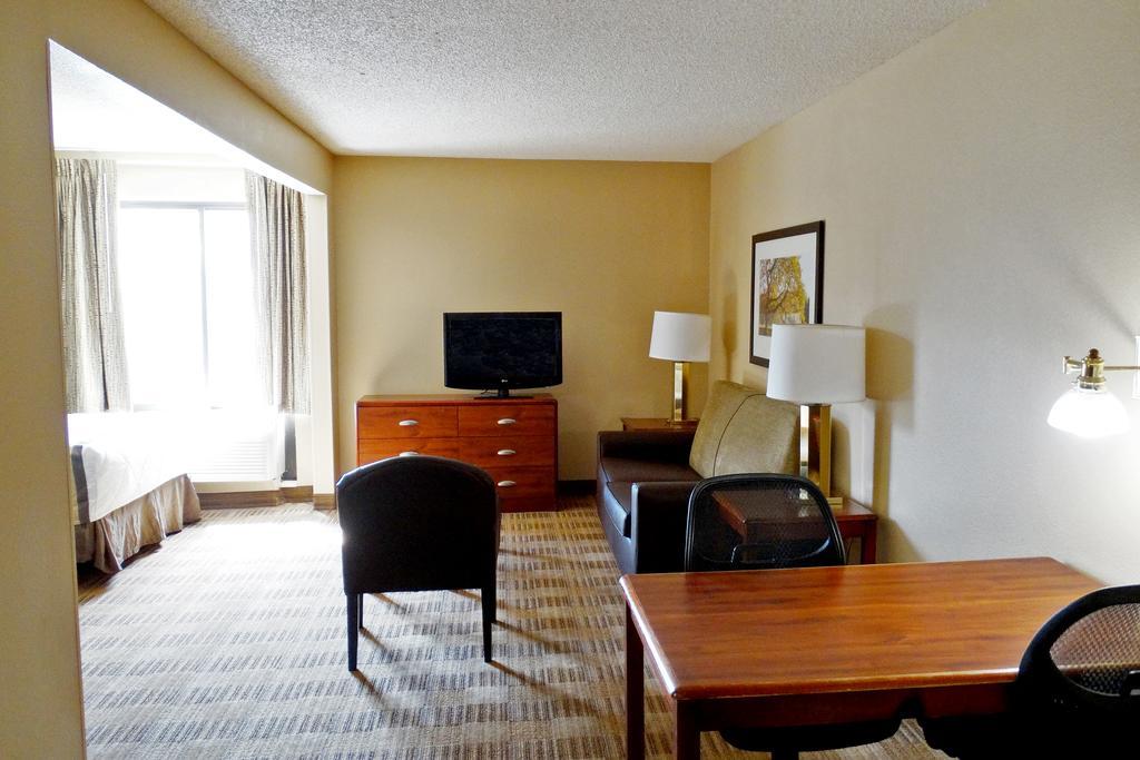 Extended Stay America Suites - Chicago - Lombard - Yorktown Center Экстерьер фото